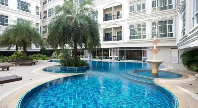 Thaisun Bangkok Hotel Exterior photo